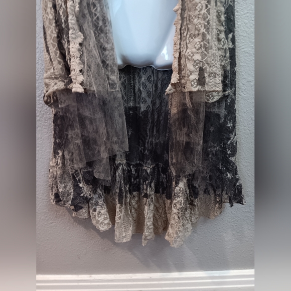 Origami Vest - Picture 8 of 11